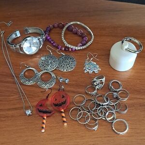 Silver-Tone Assorted Women’s Jewelry
